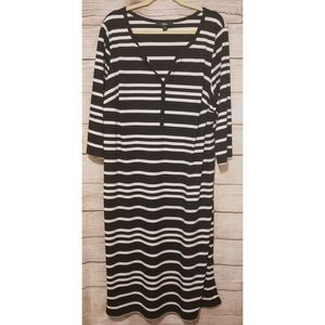 Ellos size 26 Black/White Striped Bodycon Maxi